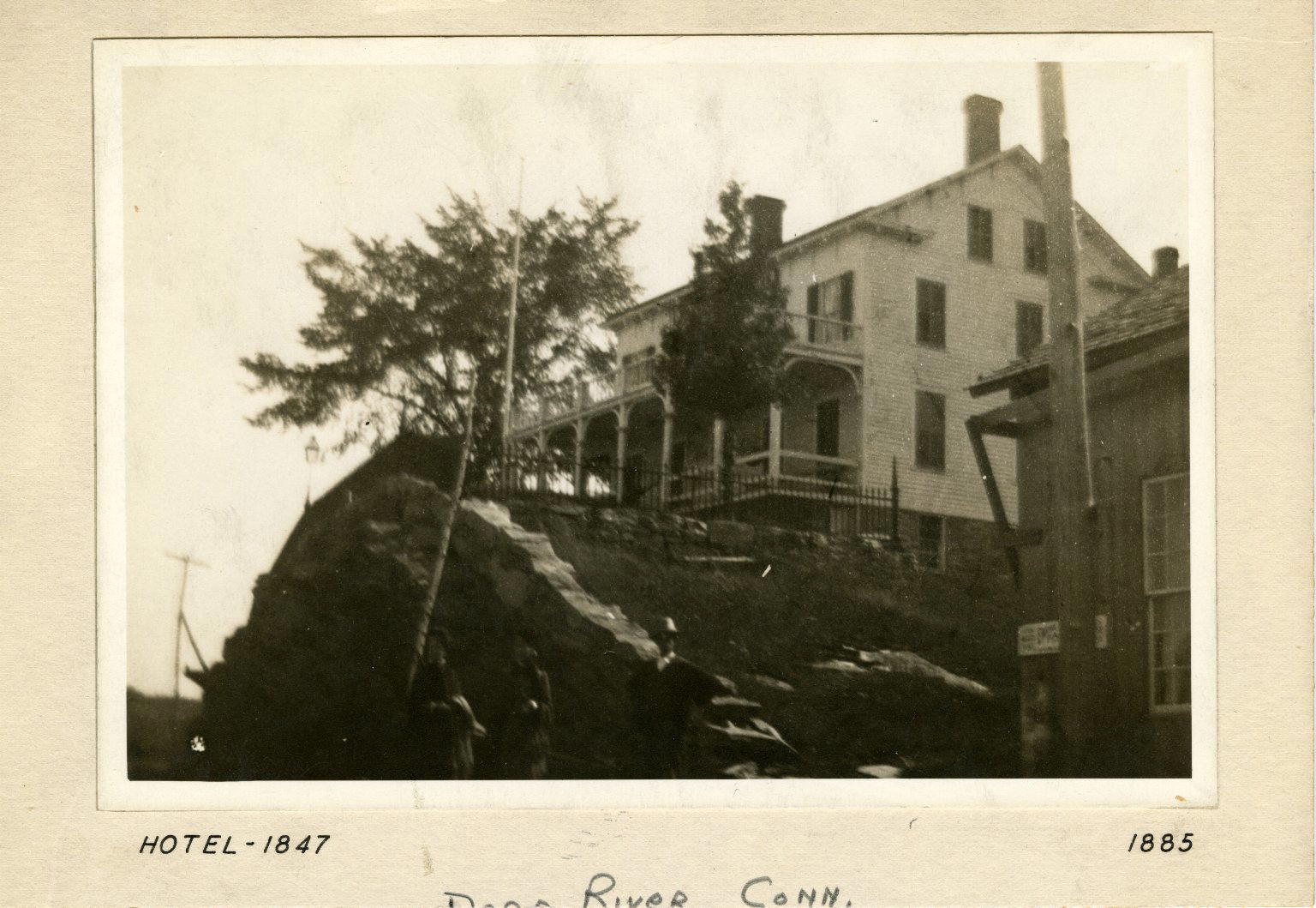 Hotel, Deep River, Connecticut · Brooklyn Museum