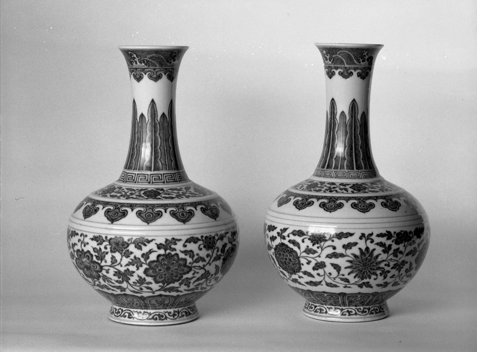 Shang Vase · Brooklyn Museum