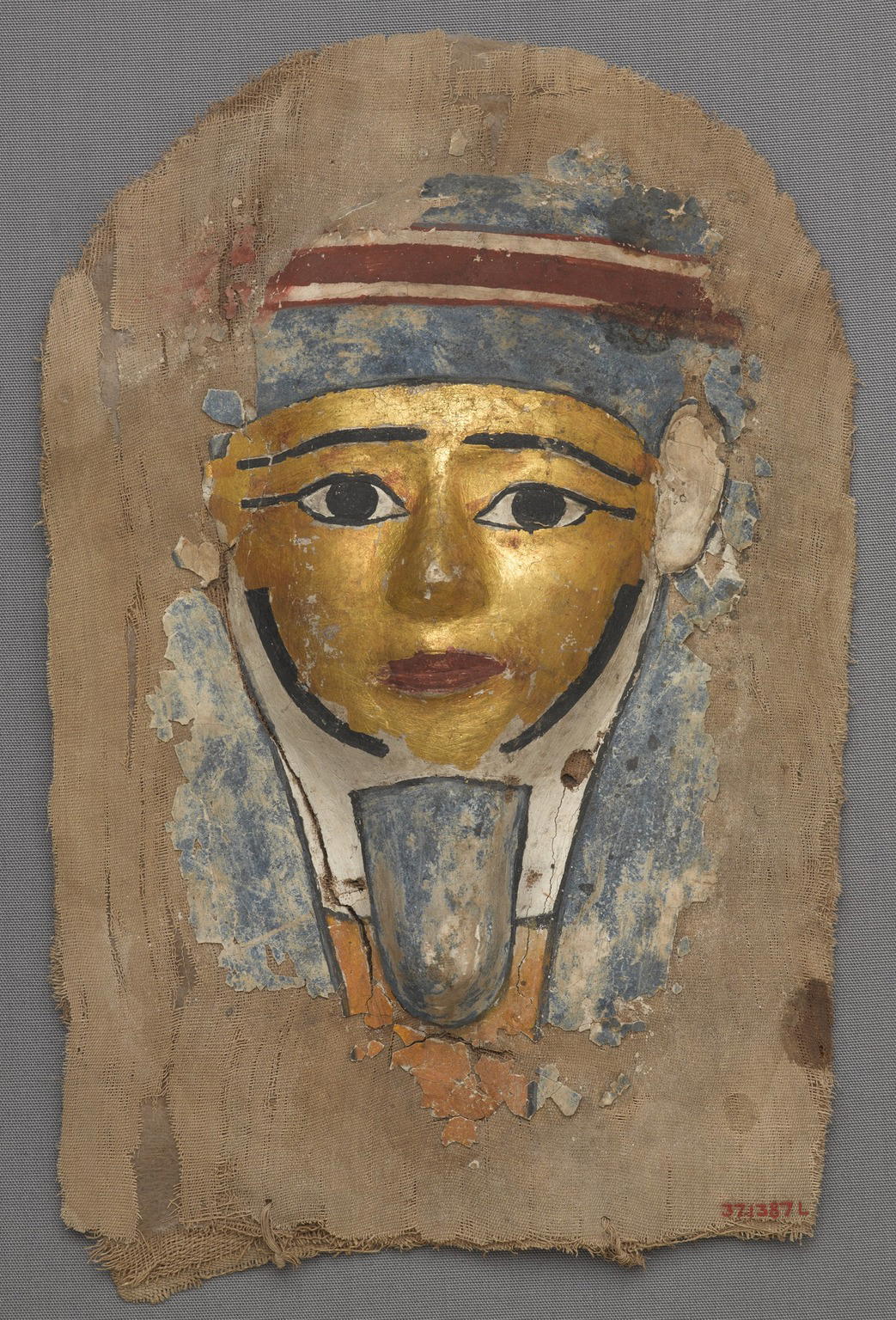 mask-from-a-coffin-brooklyn-museum