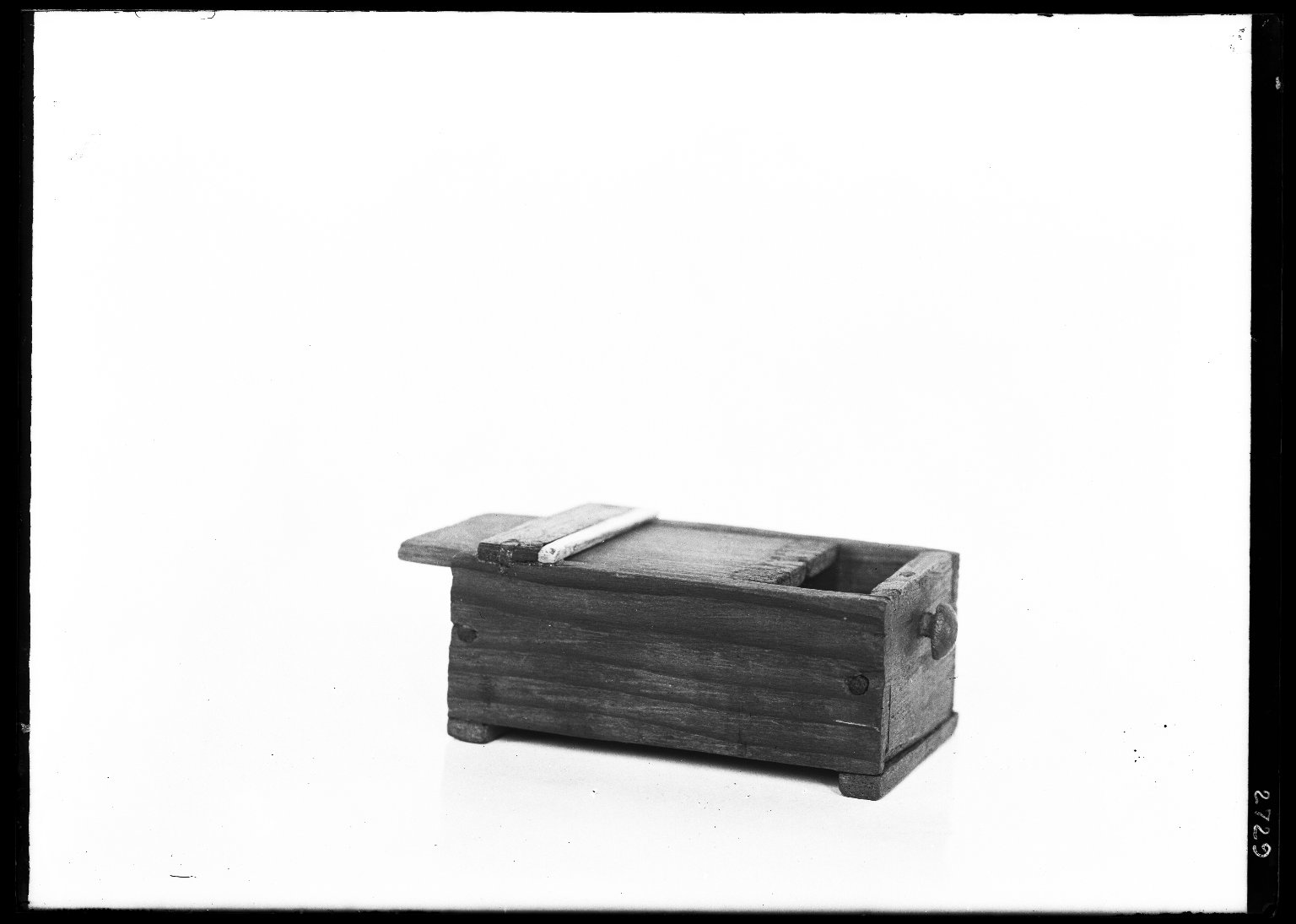 Small Box with Separate Cover