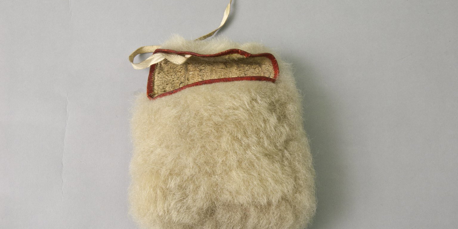 Brooklyn pouch main image 1