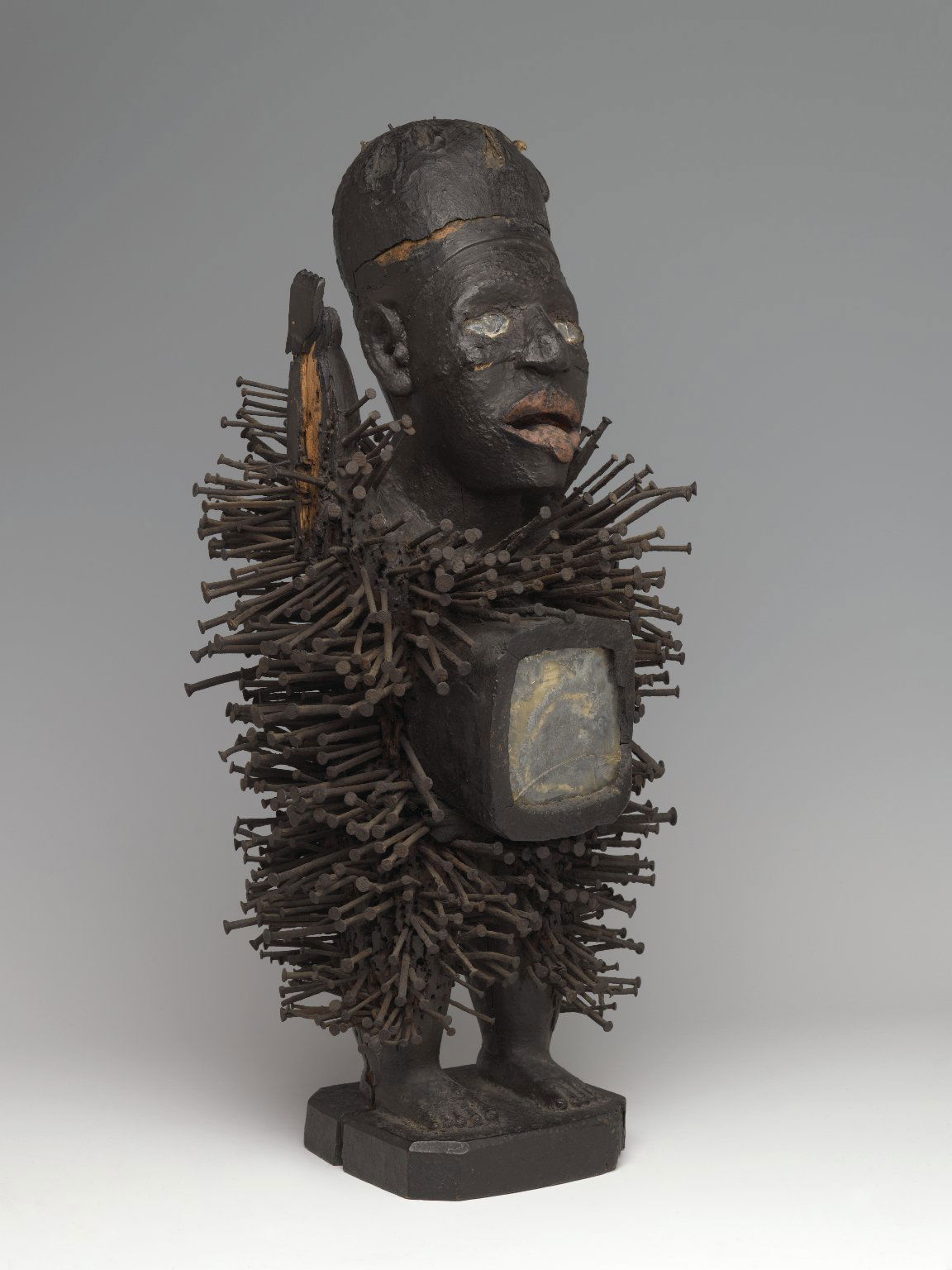 ンキシ ンコンディ像　Nkisi Nkonde Nkisi' Nkonde (power figure) | Museum of Art and Archaeology