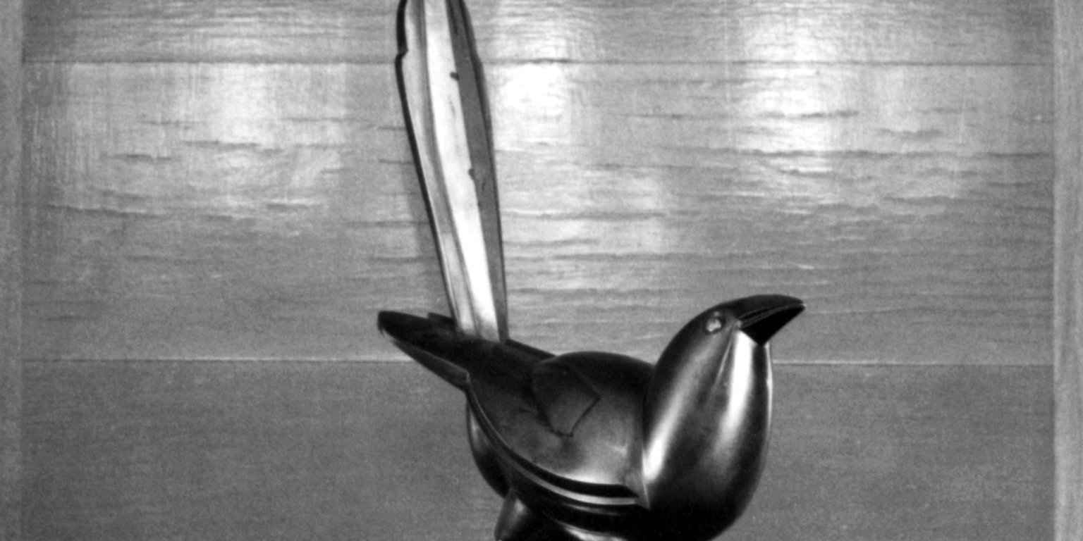 Figure of Magpie · Brooklyn Museum