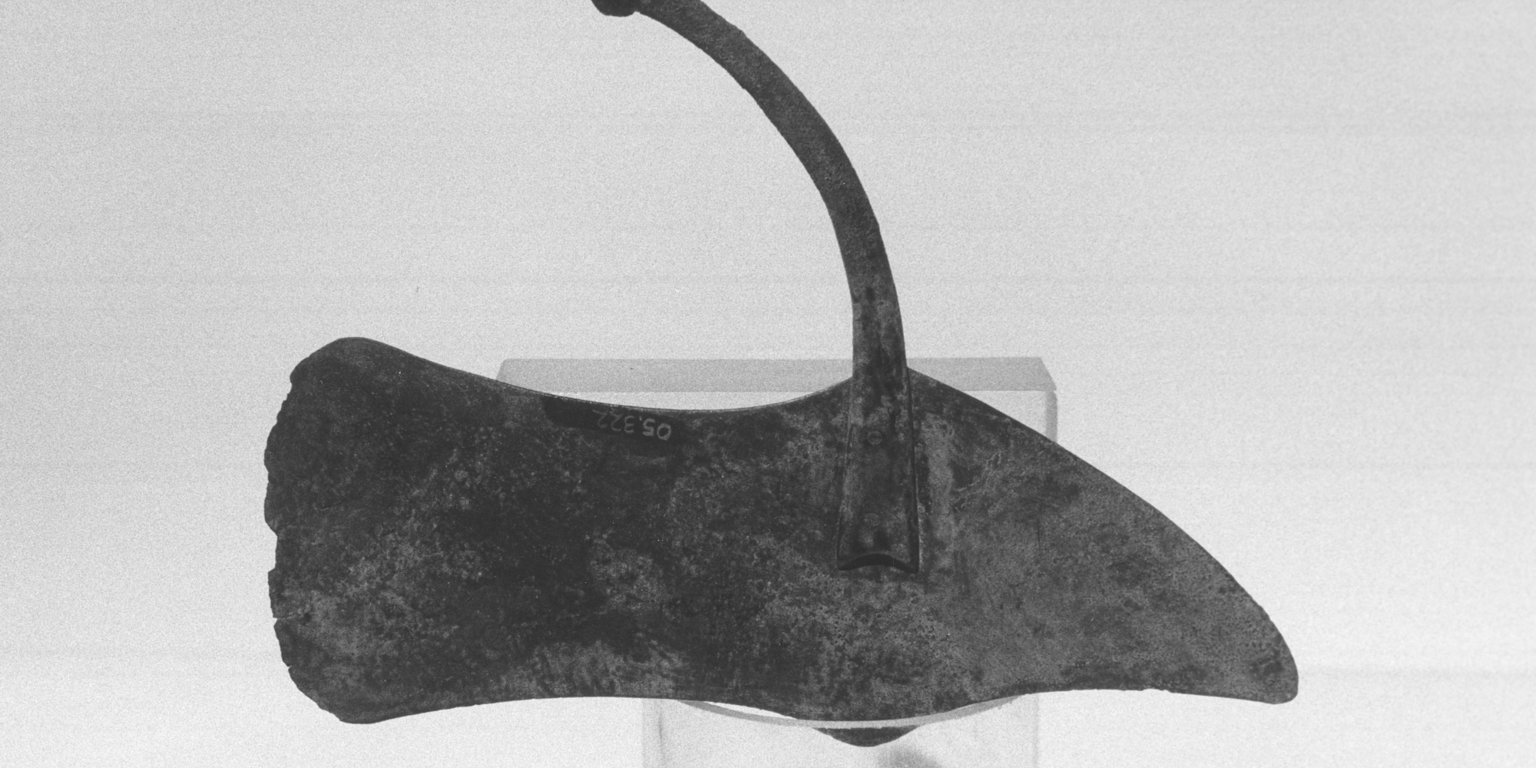 First Century Razor Razor · Brooklyn Museum