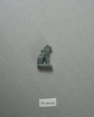 Amulet of a Cat with Kitten