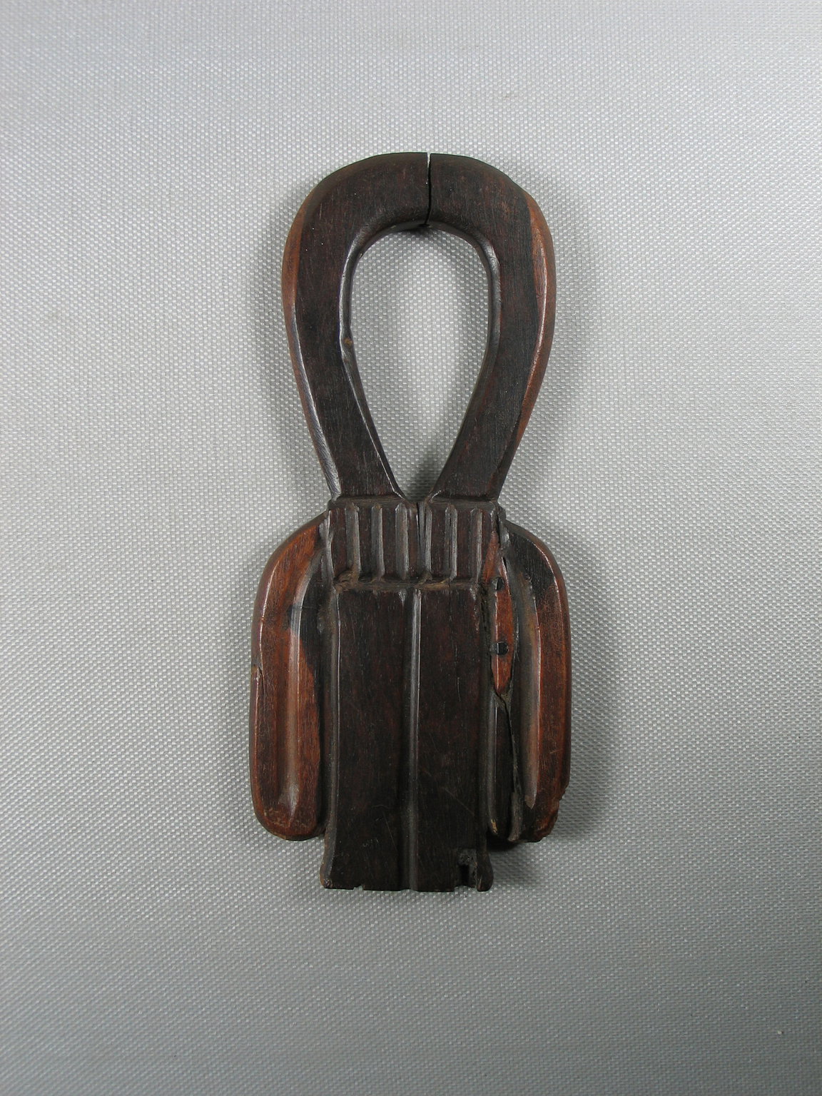 Isis knot