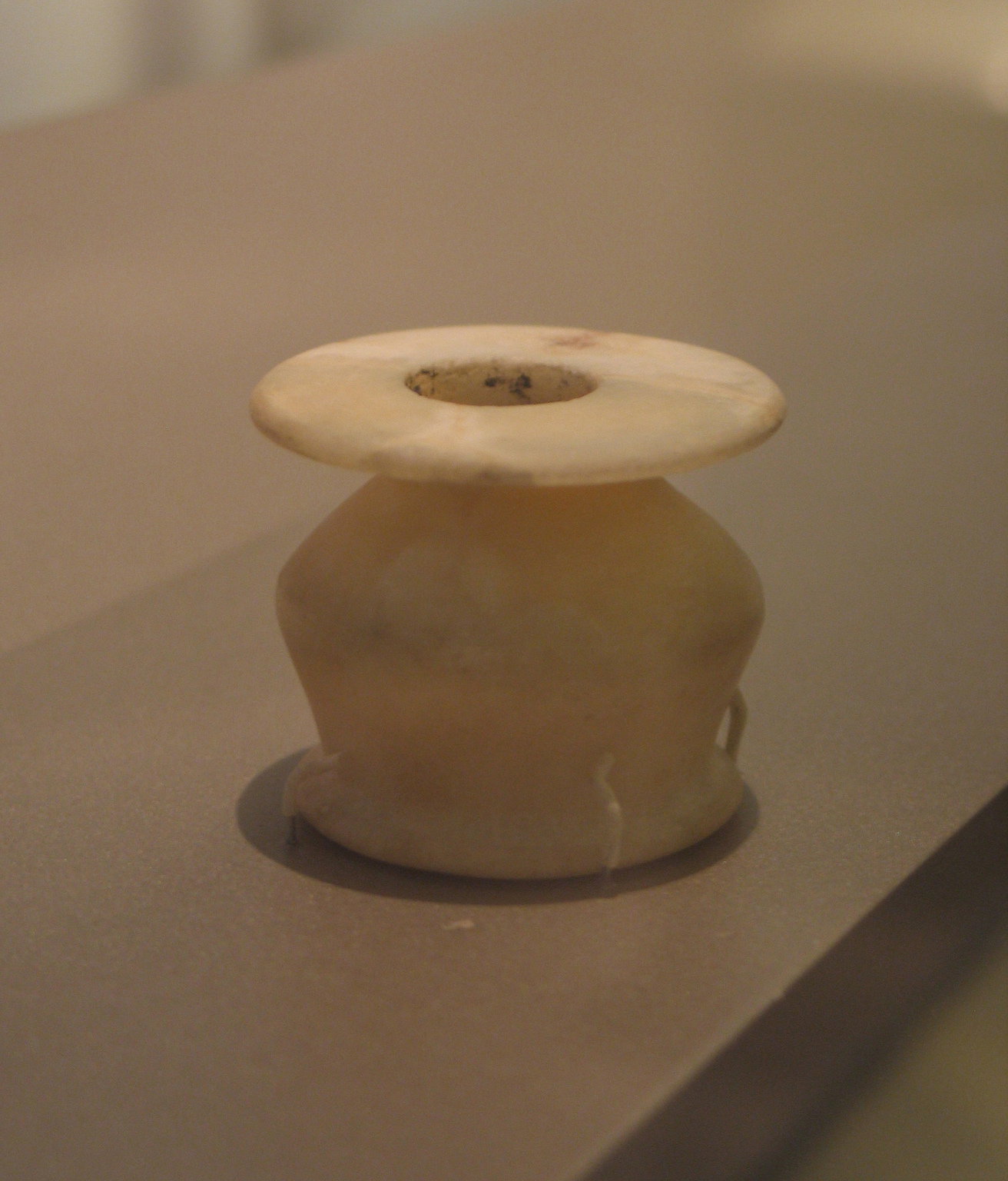Undecorated Kohl Jar