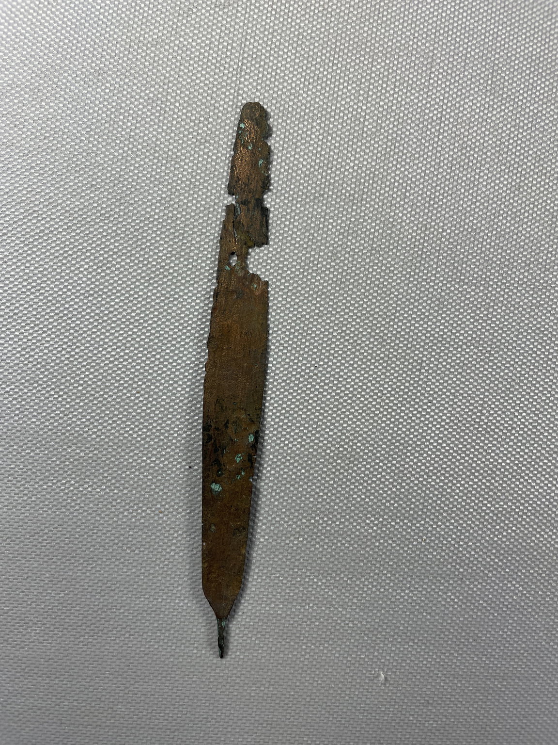Slender Double-Edged Knife