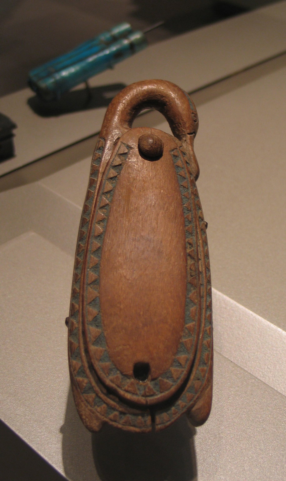 Cosmetic Container in Form of Trussed Duck
