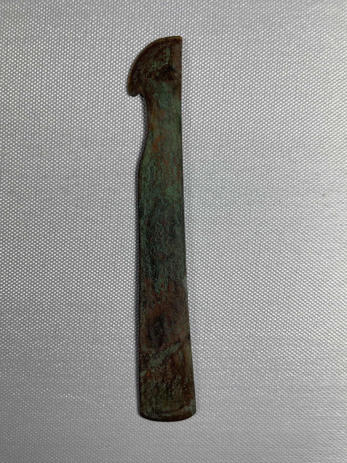 Cutting-Out Knife