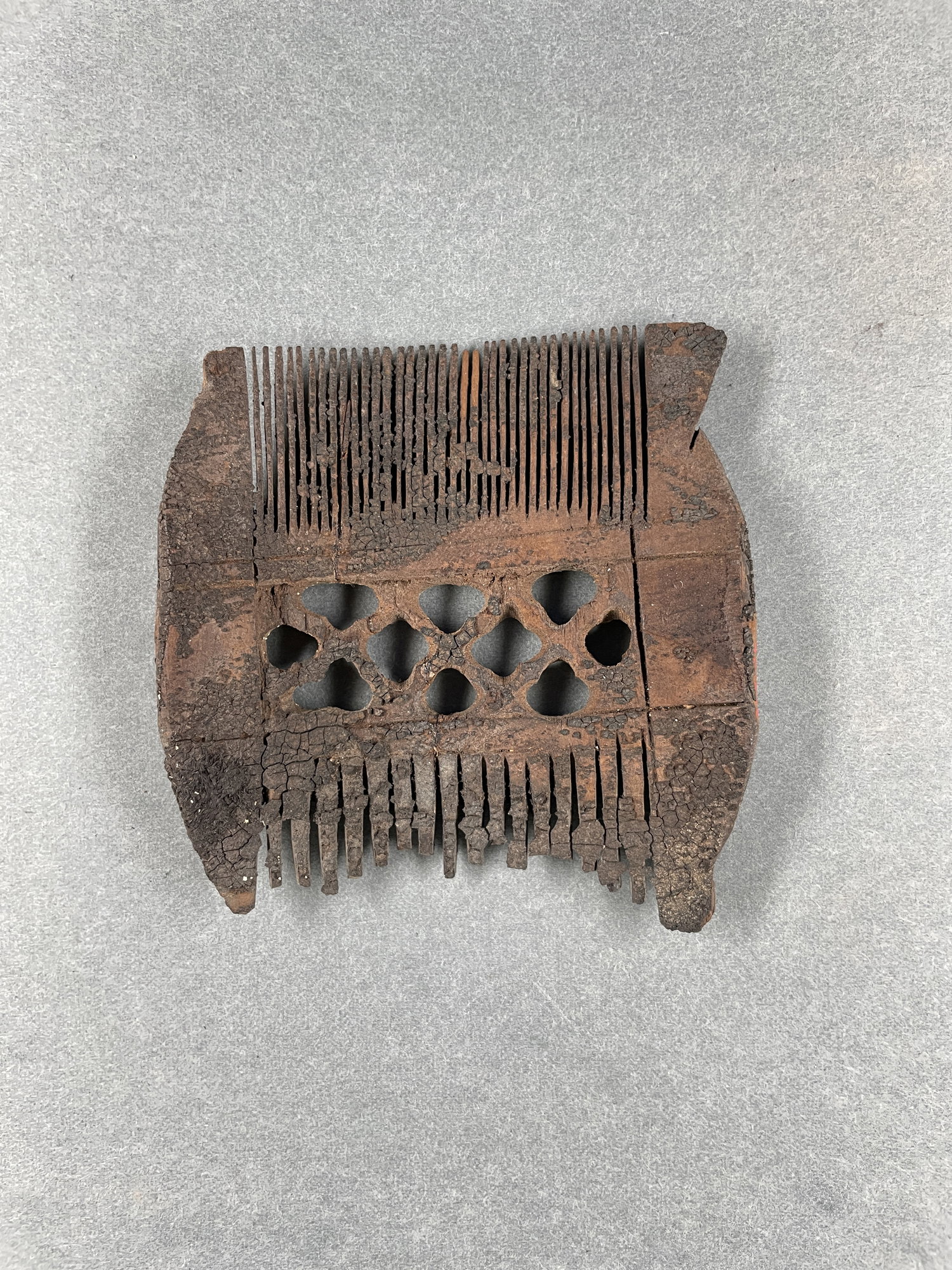 Comb