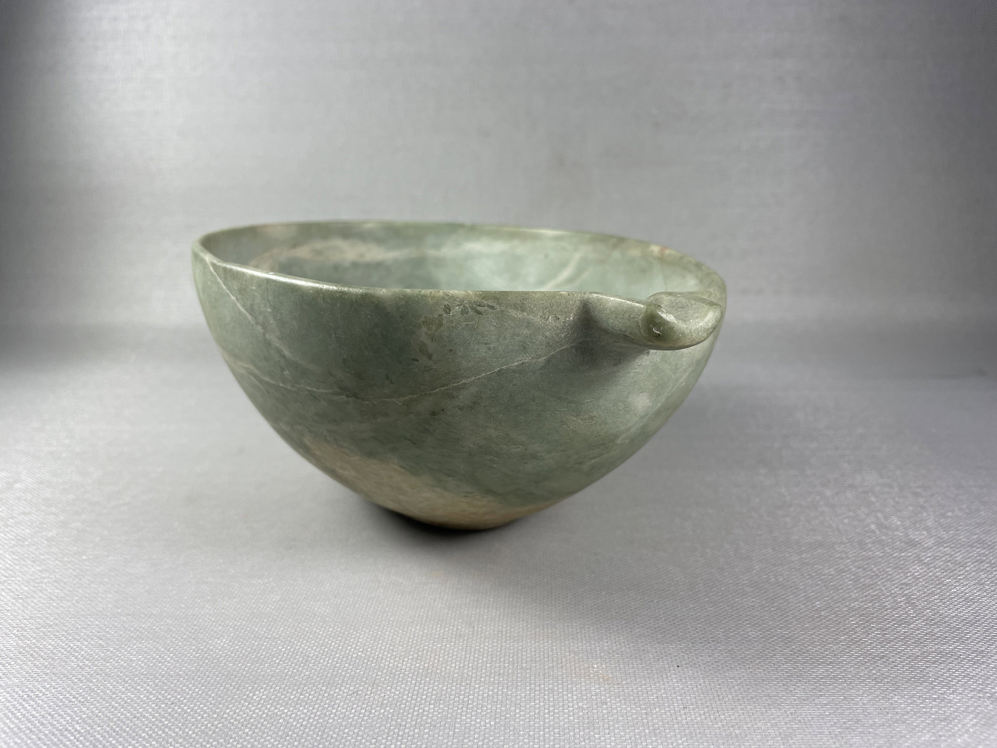 Spouted Bowl