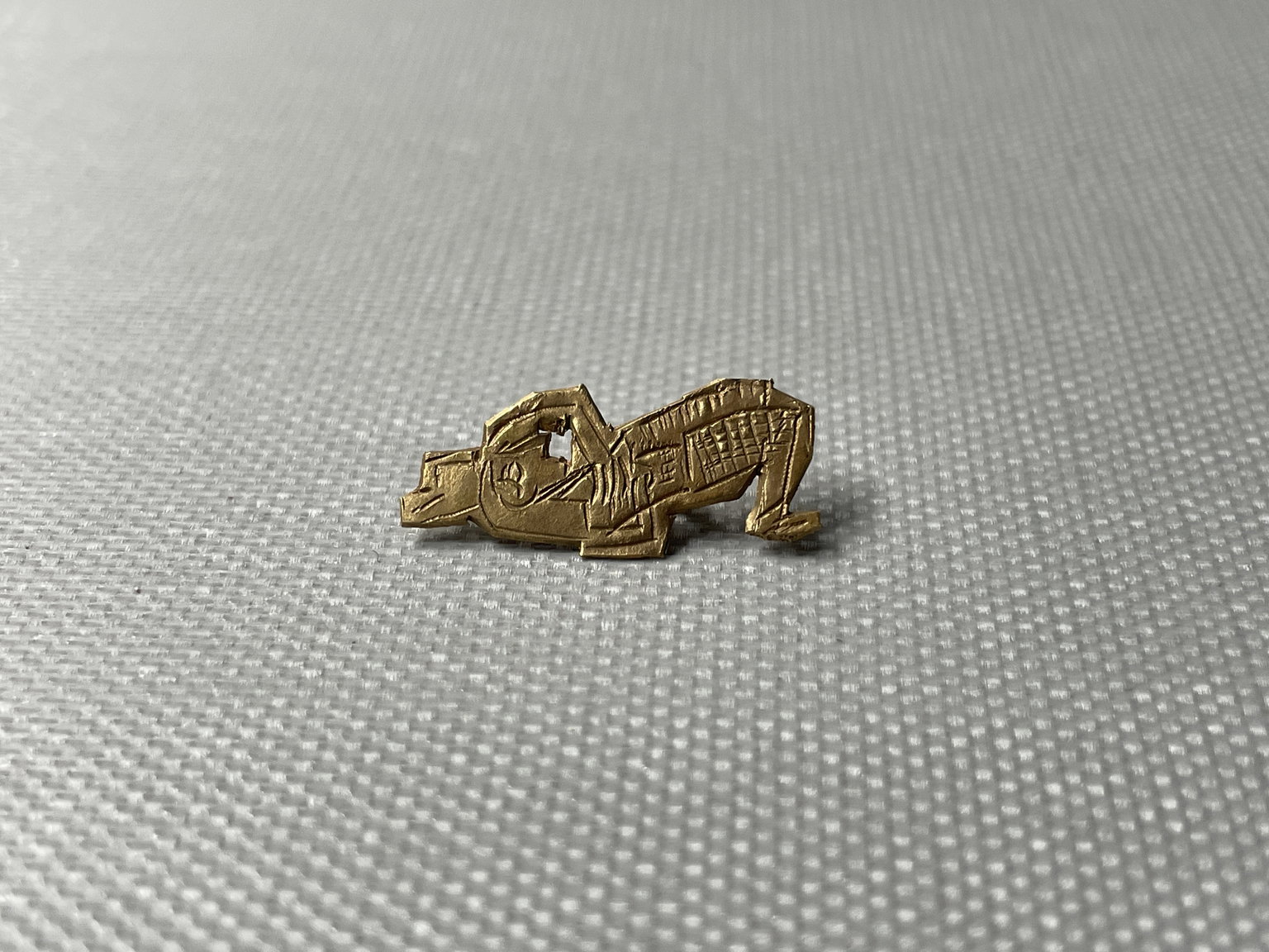 Amulet of Kneeling Isis