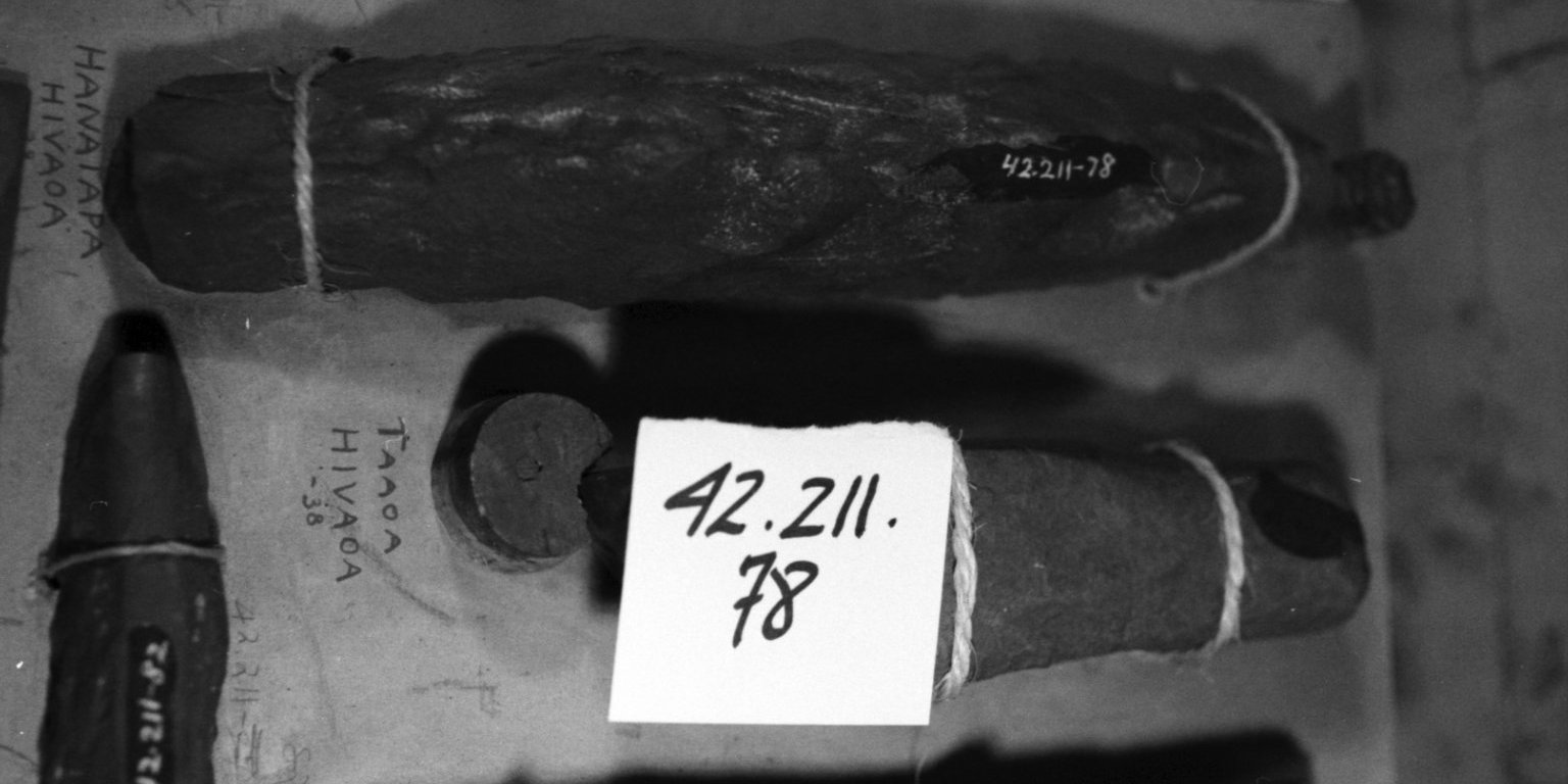 adze-brooklyn-museum