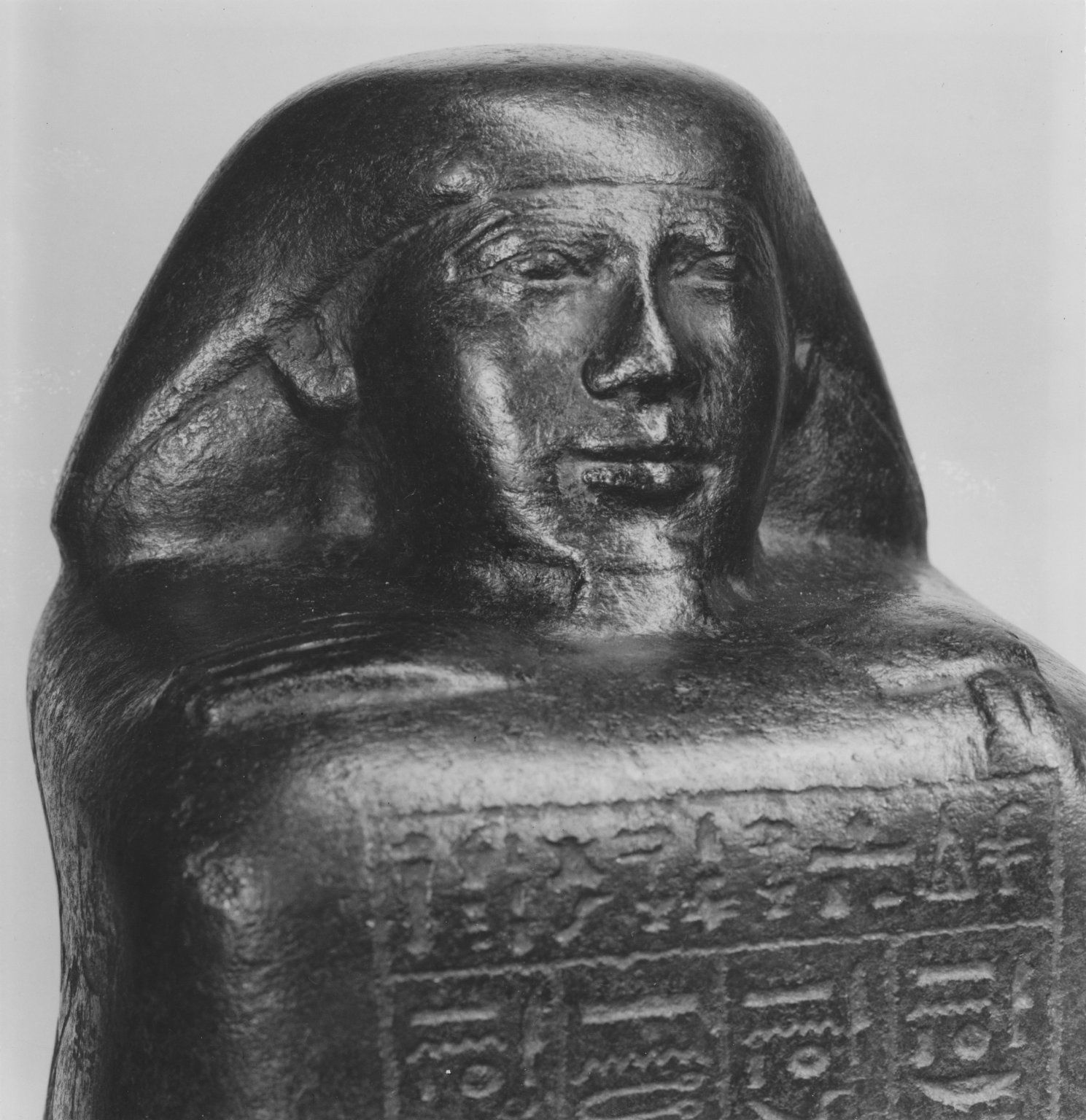 Block Statue of Harsiese, a Priest of Amun and Min · Brooklyn Museum
