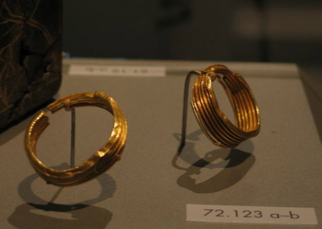 Corrugated Hoops